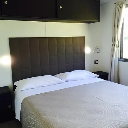 Albaluce Village Vakantiepark *